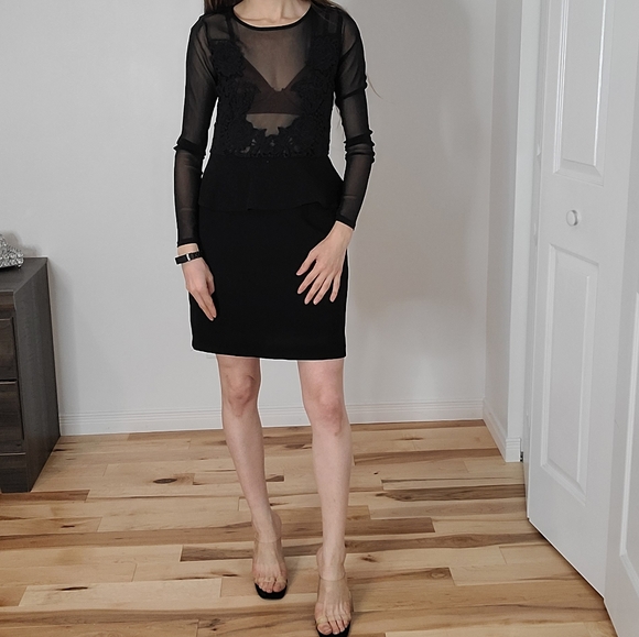 Mendocino moon collection embroidered lace dress - Picture 4 of 14